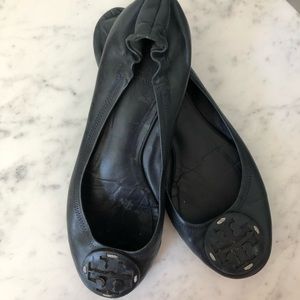 Navy leather flats • Tory Burch